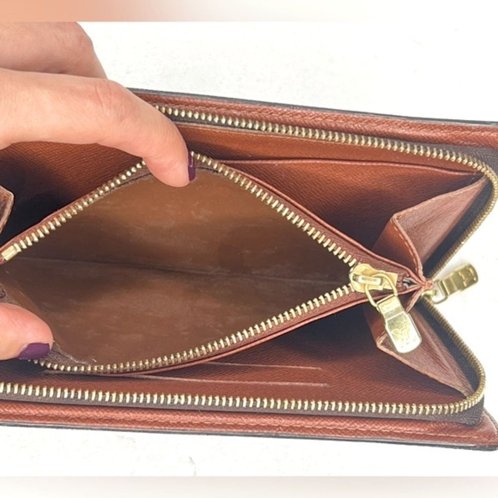 Louis Vuitton Brown Monogram Zip-Around Wallet - Picture 13 of 13